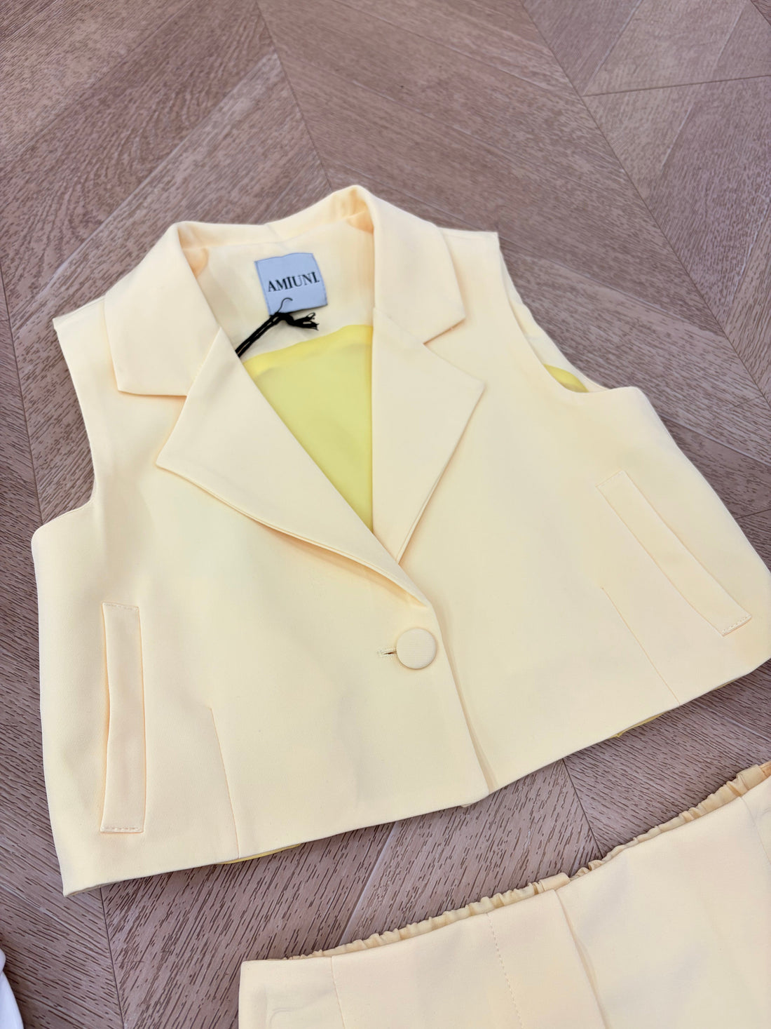 coordinato yellow